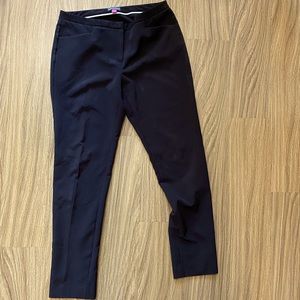 Vince Camuto Black Cropped Pants